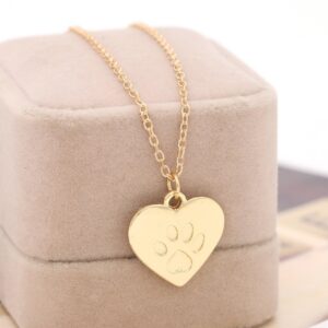 guld hjärta tass halsband